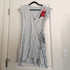Stripped wrap dress mini dress with floral embroidery